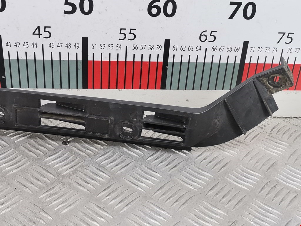 Кронштейн заднего бампера левый правый VOLKSWAGEN Bora 1998-2005