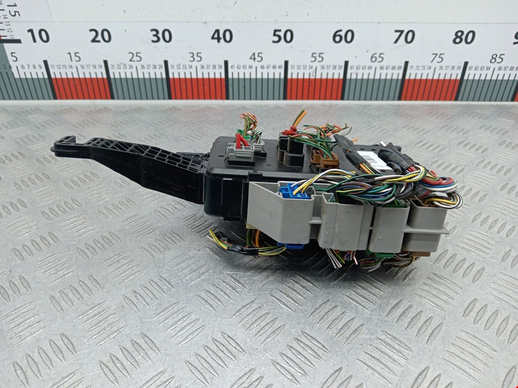 Датчик уровня в бачок омывателя FORD Mondeo III 2000-2007