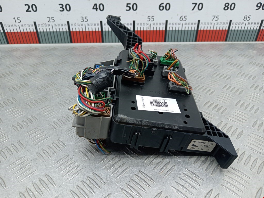 Датчик уровня в бачок омывателя FORD Mondeo III 2000-2007