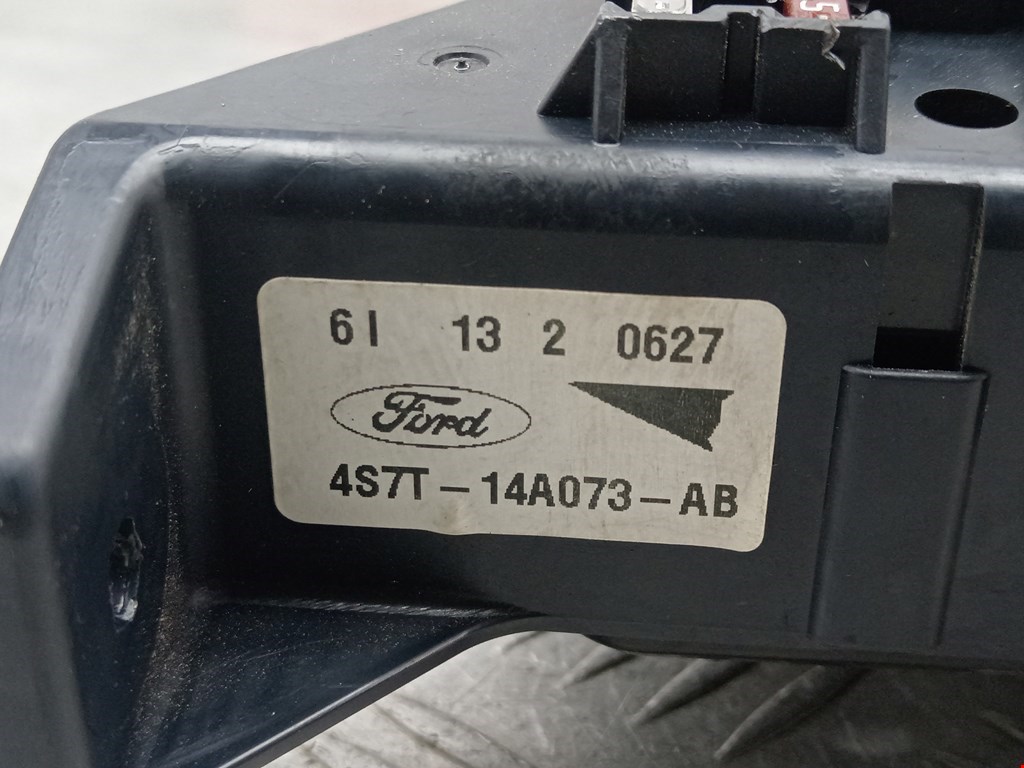 Датчик уровня в бачок омывателя FORD Mondeo III 2000-2007