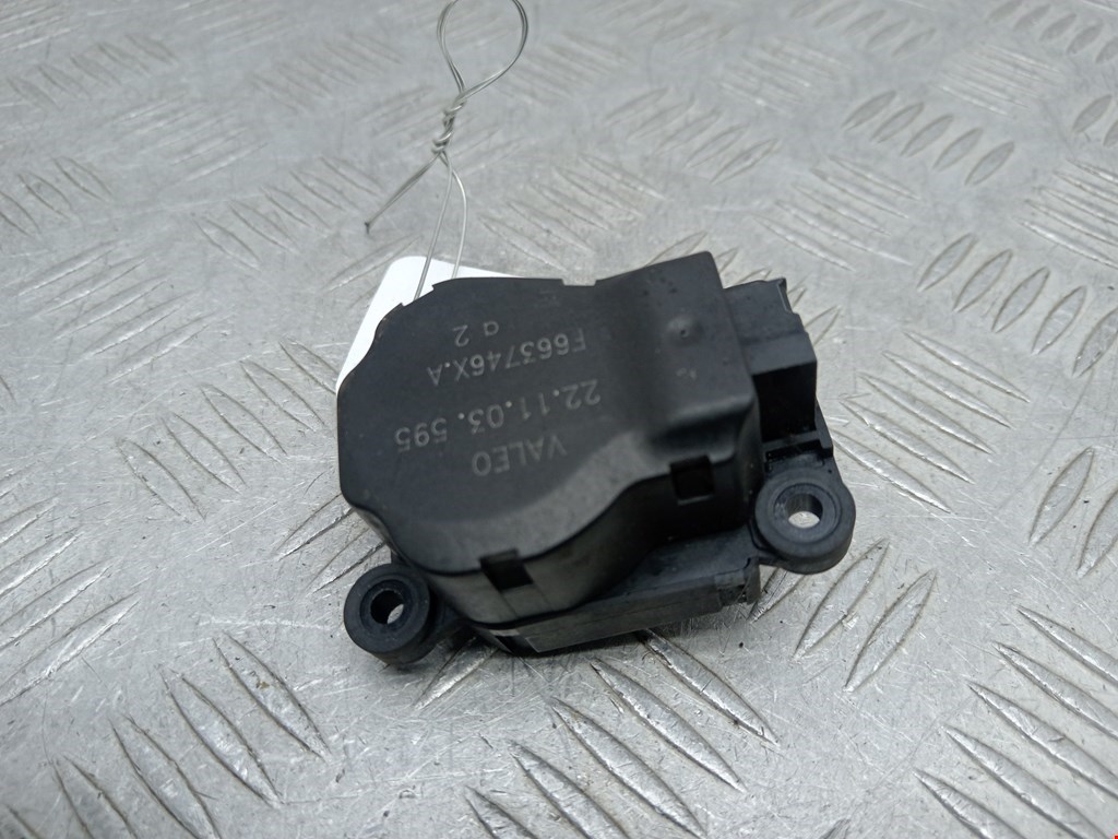 Моторчик заслонки печки RENAULT Megane II 2002-2009