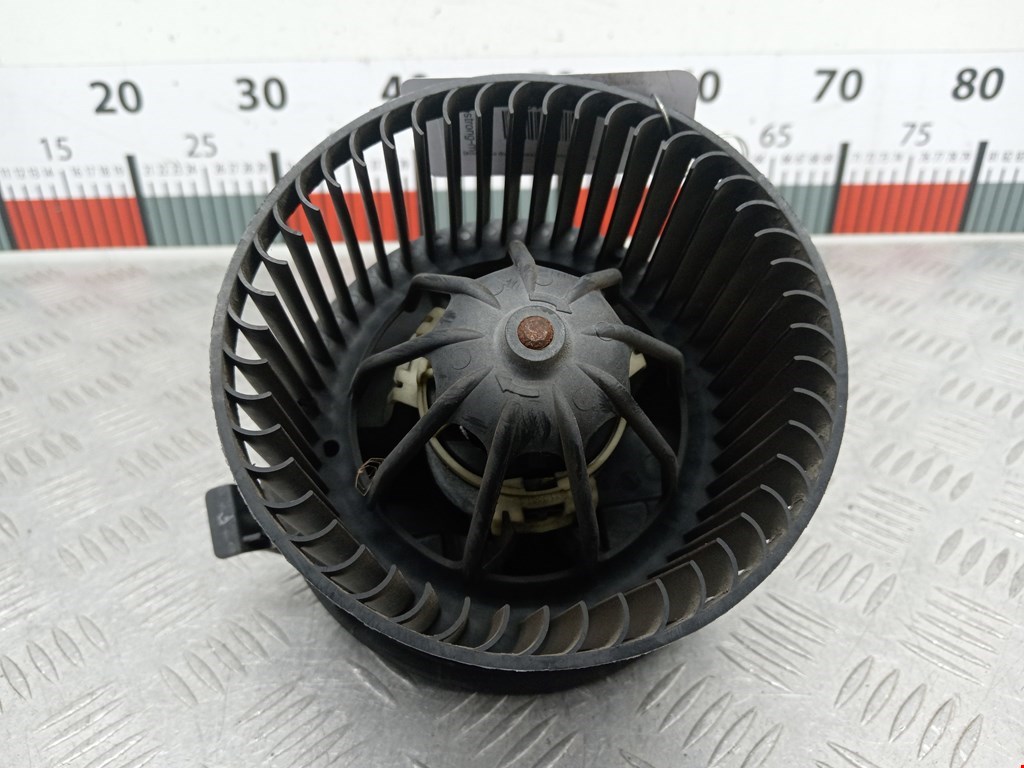 Моторчик (мотор) отопителя салона RENAULT Megane II 2002-2009