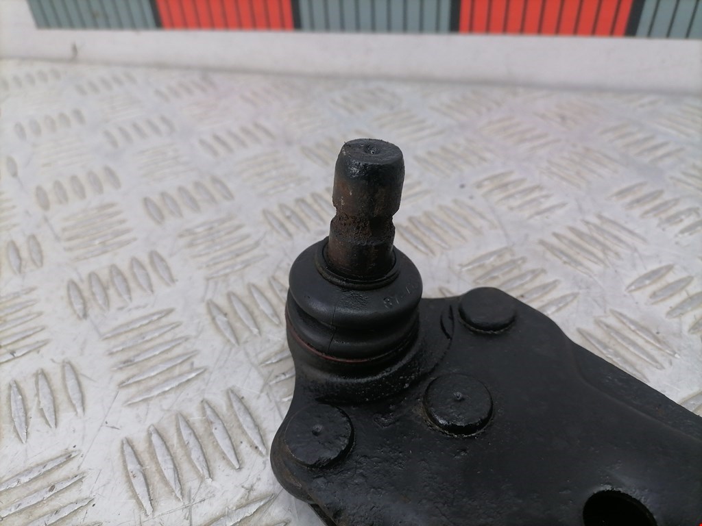 Рычаг передний правый OPEL Astra H/Family 2004-2015