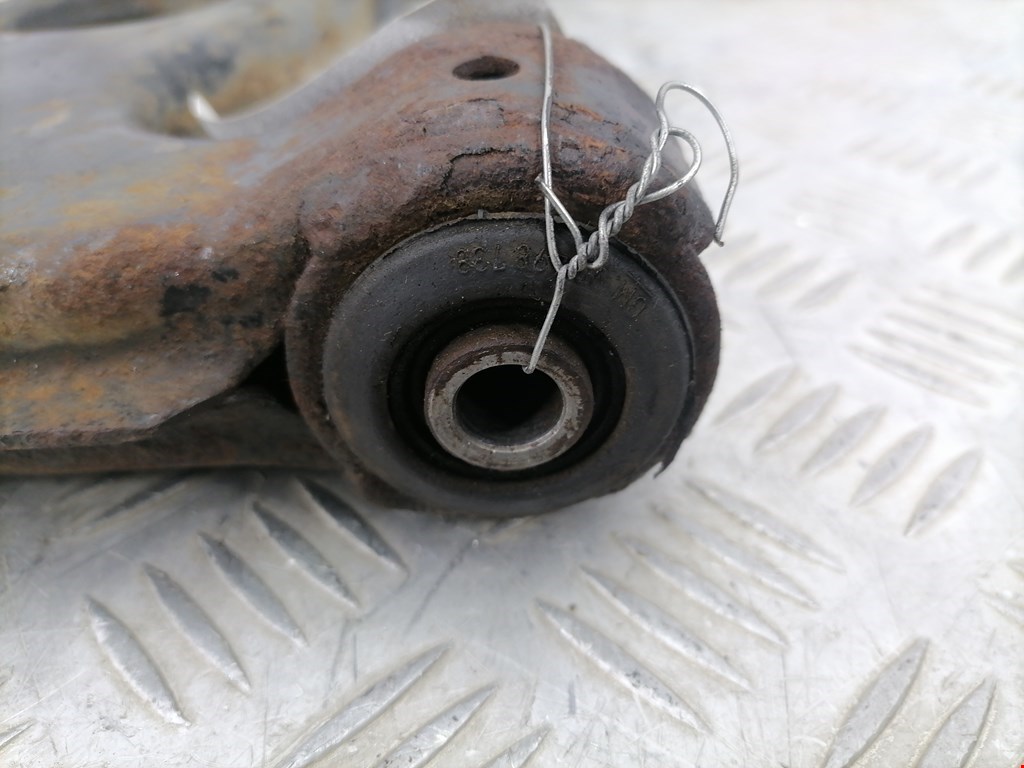 Рычаг передний правый OPEL Astra H/Family 2004-2015