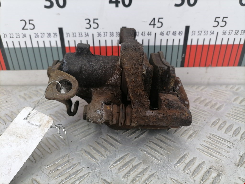 Суппорт задний левый Audi A3 8L (1996-2003)