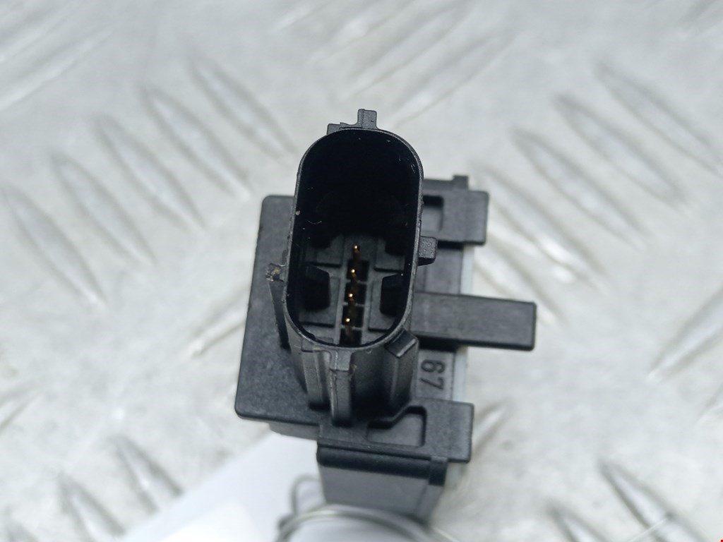 Датчик AIR BAG (подушек безопасности) TOYOTA Avensis 2009-2015