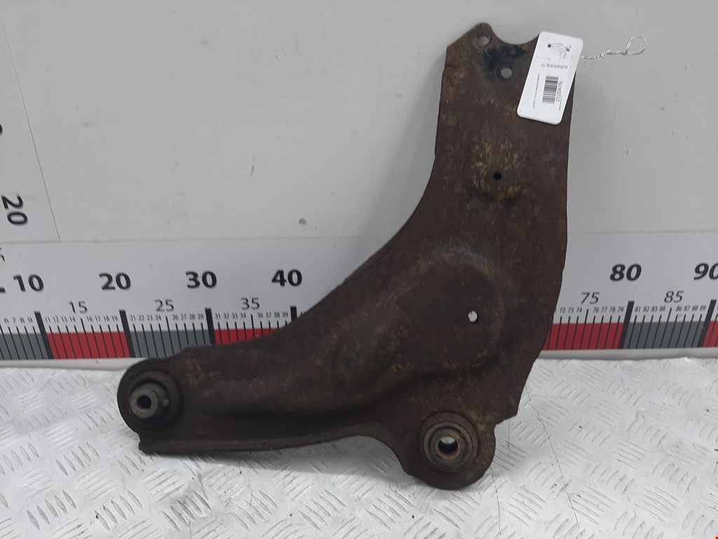 Рычаг передний правый OPEL Vivaro A 2001-2014