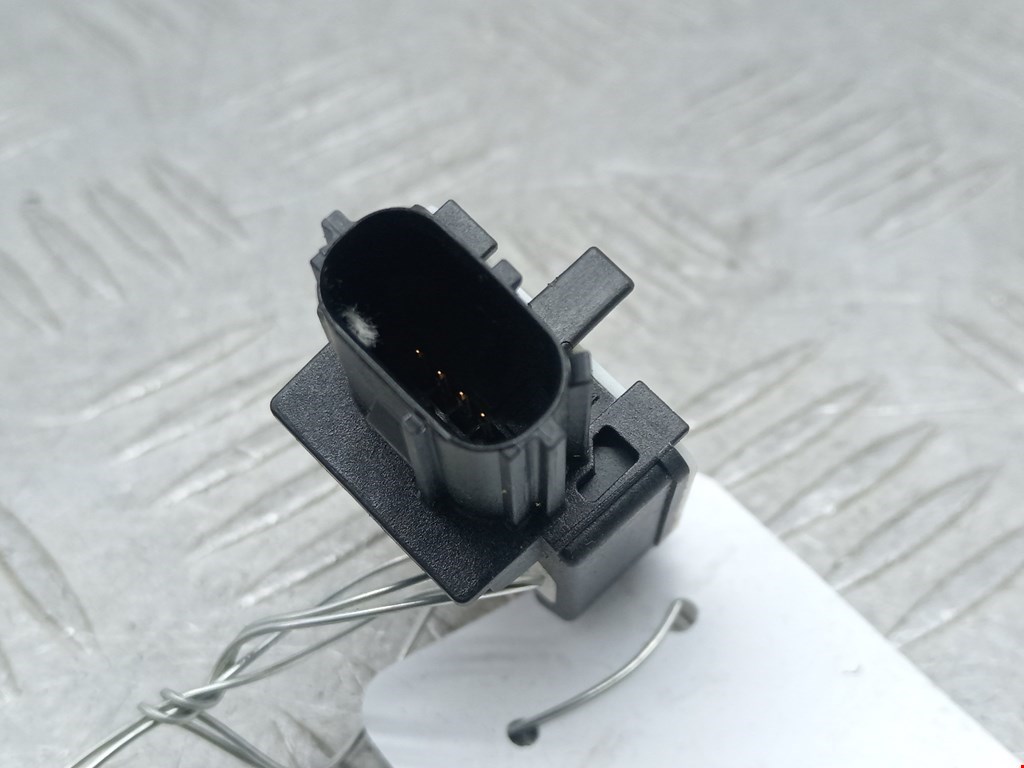 Датчик AIR BAG (подушек безопасности) TOYOTA Avensis 2009-2015