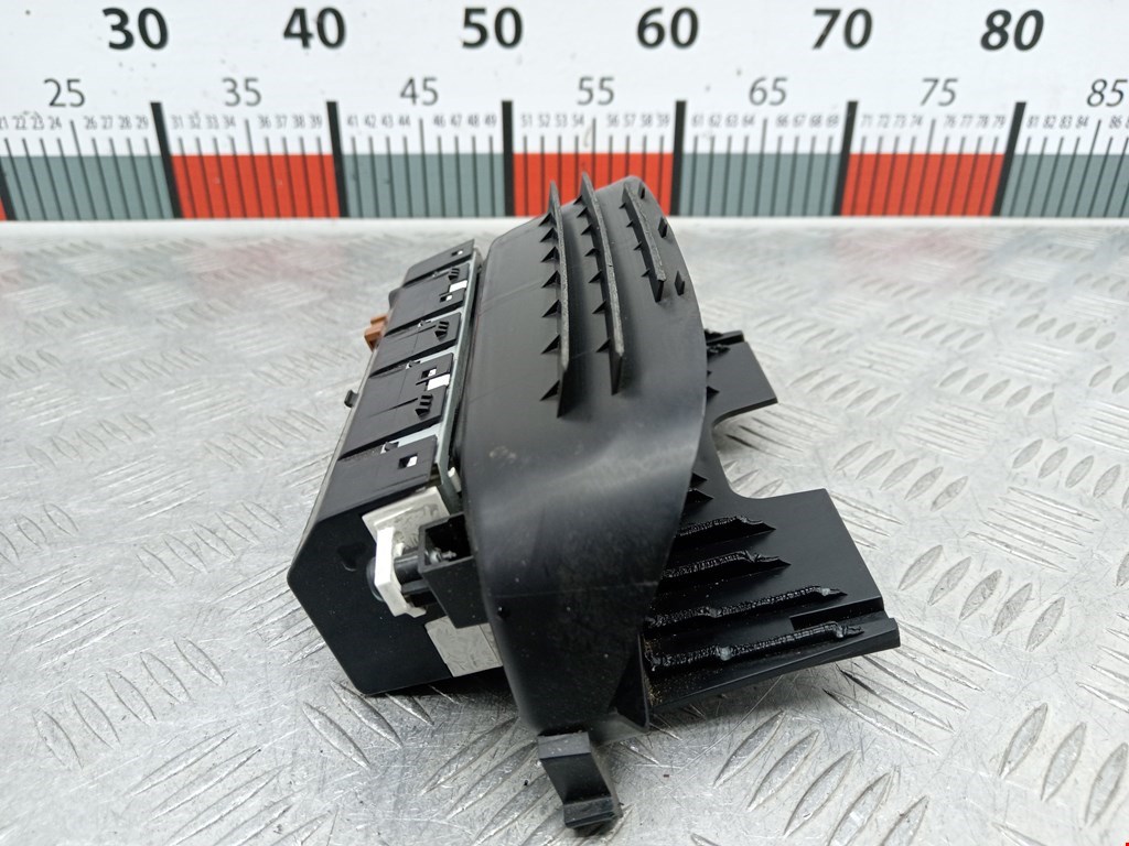 Дисплей информационный (компьютера) TOYOTA ProAce 2013-2016