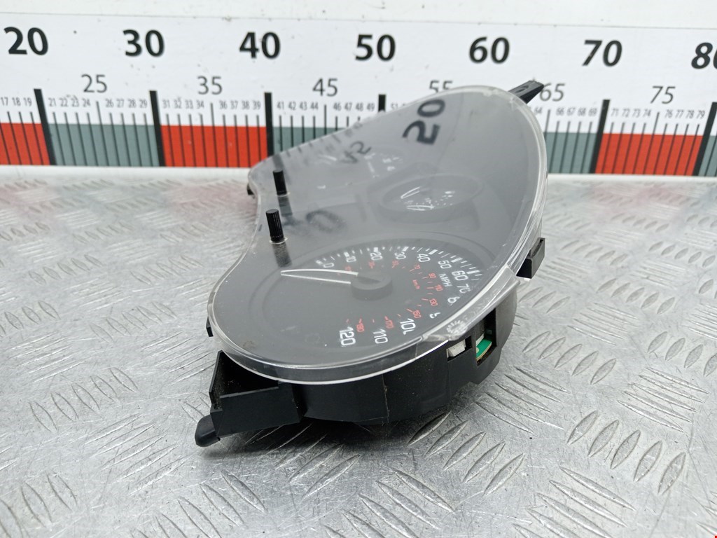 Панель приборов (щиток) TOYOTA ProAce 2013-2016