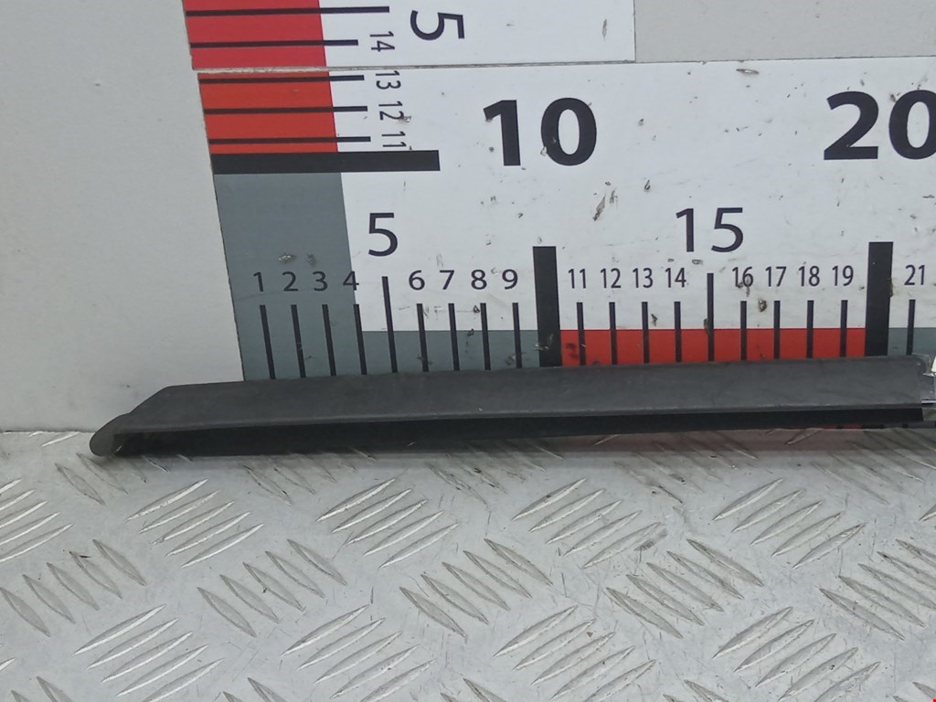 Молдинг лобового стекла AUDI A4 B6 2001-2005