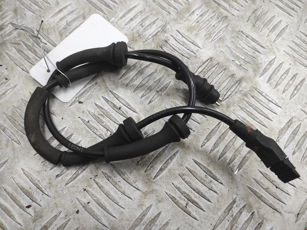 Датчик ABS передний левый OPEL Vivaro A 2001-2014