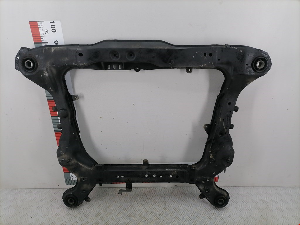 Балка передняя подрамник Volvo S80 1 (1998-2005)