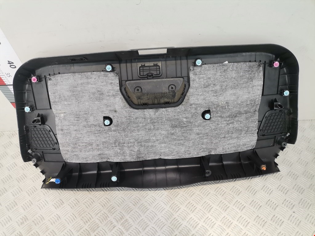 Обшивка крышки багажника HYUNDAI i40 2011-2019