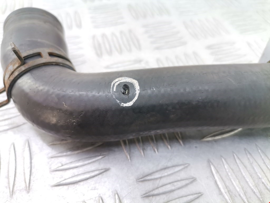 Патрубок VOLKSWAGEN Golf IV 1997-2003