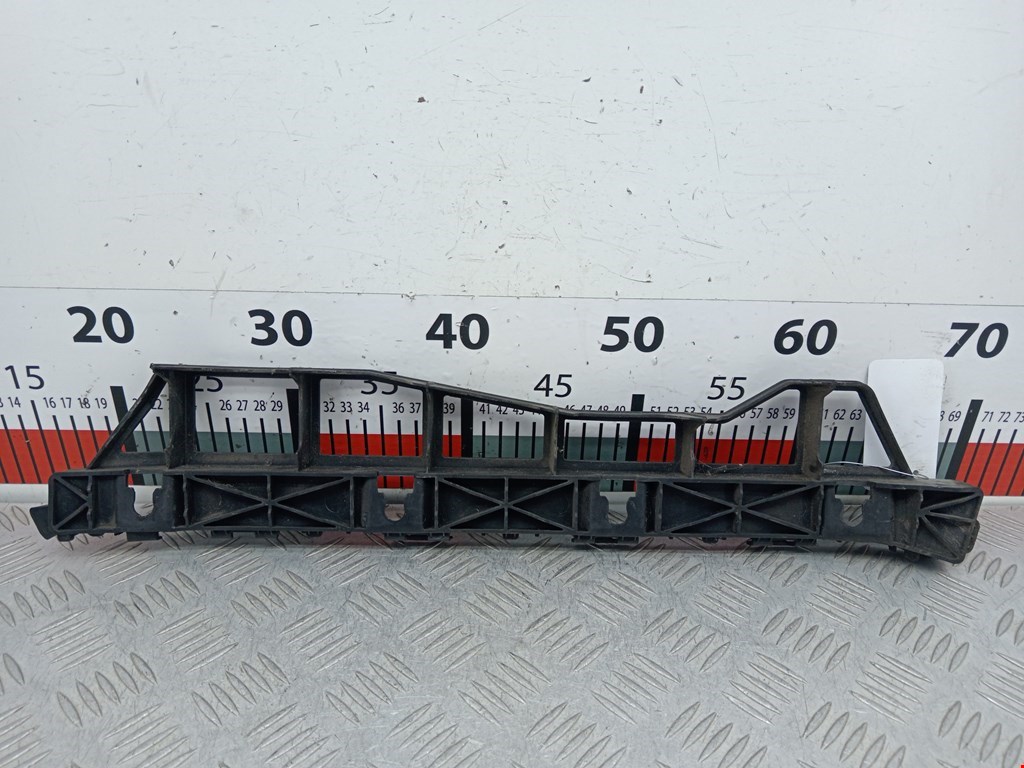 Кронштейн заднего бампера левый правый HYUNDAI i40 2011-2019