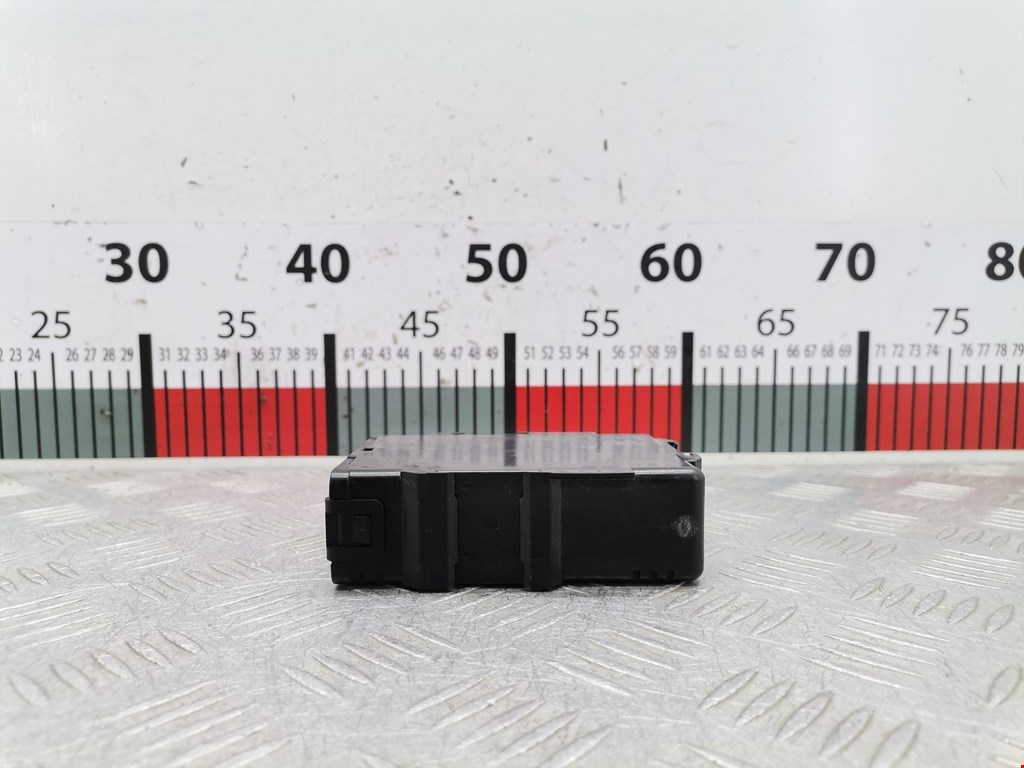 Блок управления АКПП TOYOTA Prius III XW30 2009-2015