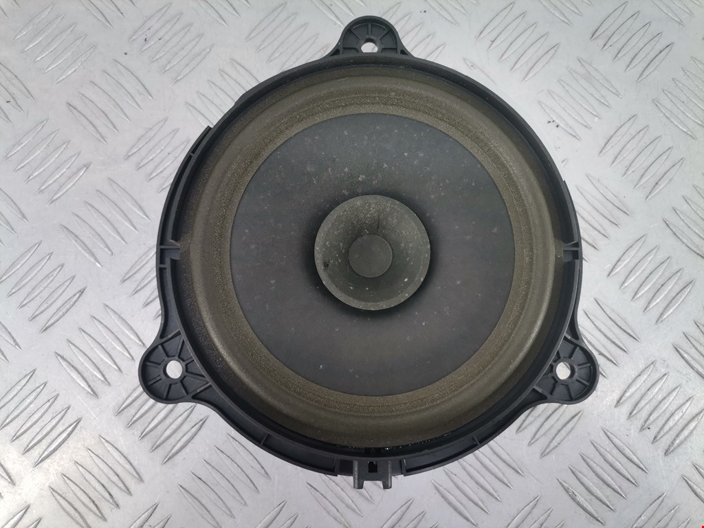 Динамик NISSAN Qashqai J10 2006-2013