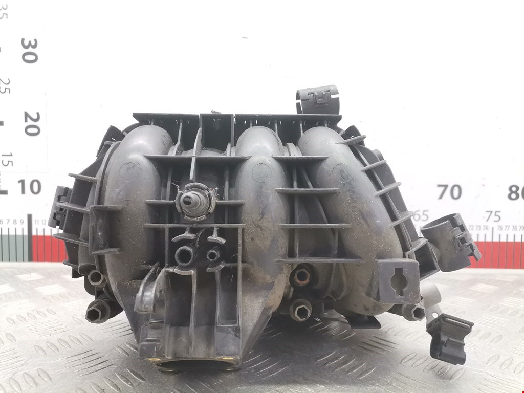 Коллектор впускной Opel Corsa C (2000-2006)