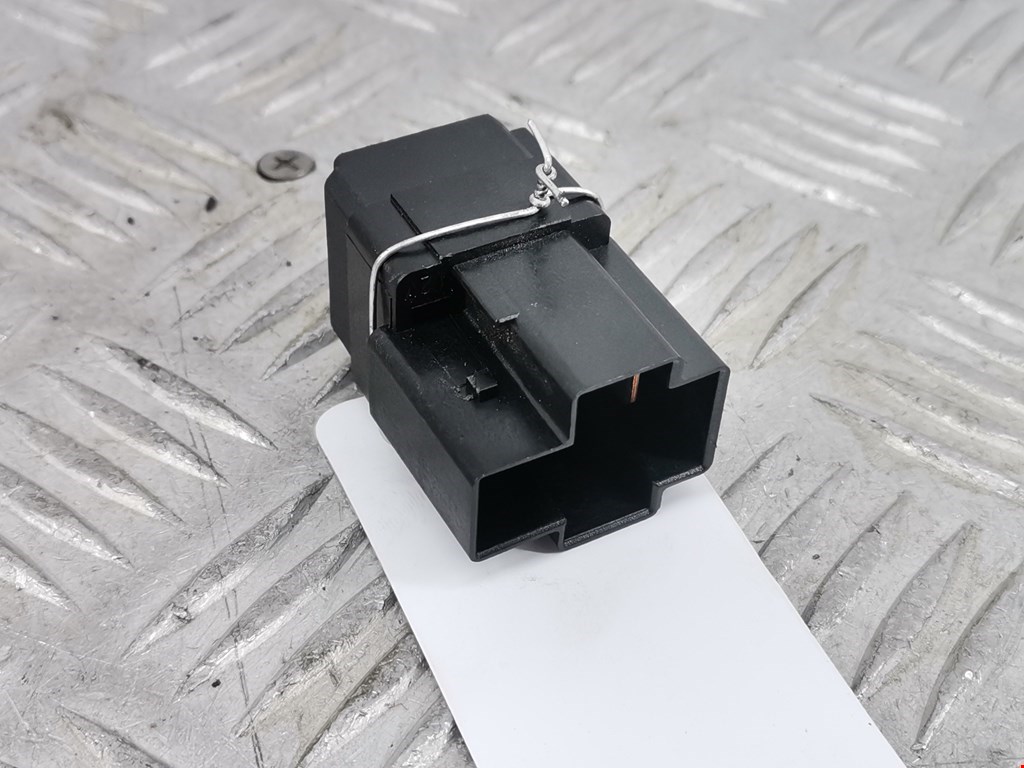 Реле NISSAN Almera N16 2000-2006