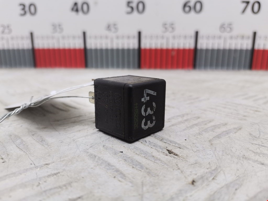 Реле VOLKSWAGEN Touareg 2002-2010