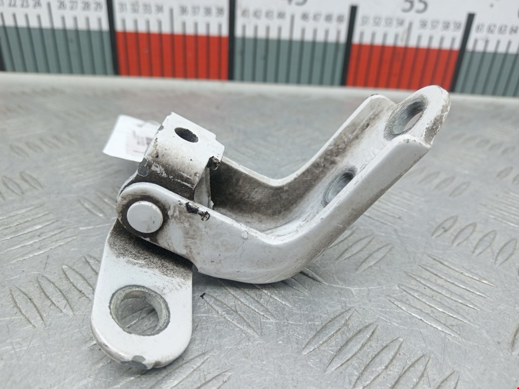 Петля двери задней левой Hyundai i40 (VF) (2011-2019)