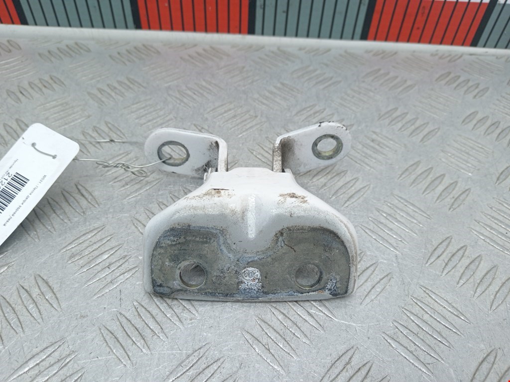 Петля двери задней левой Hyundai i40 (VF) (2011-2019)