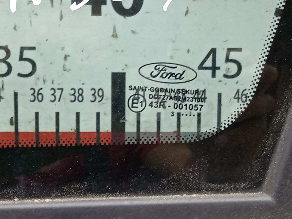 Стекло кузовное глухое левое FORD C-MAX 2003-2010