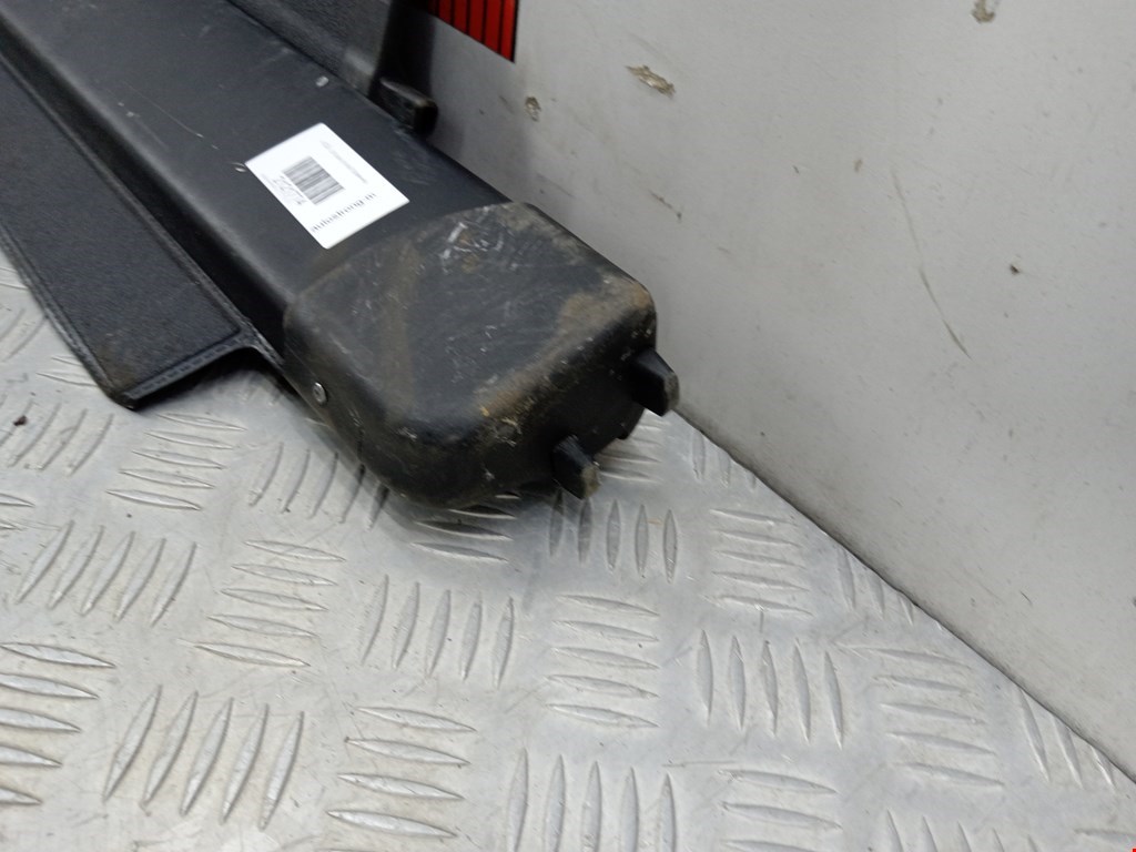 Шторка багажника (полка) TOYOTA Avensis 2009-2015