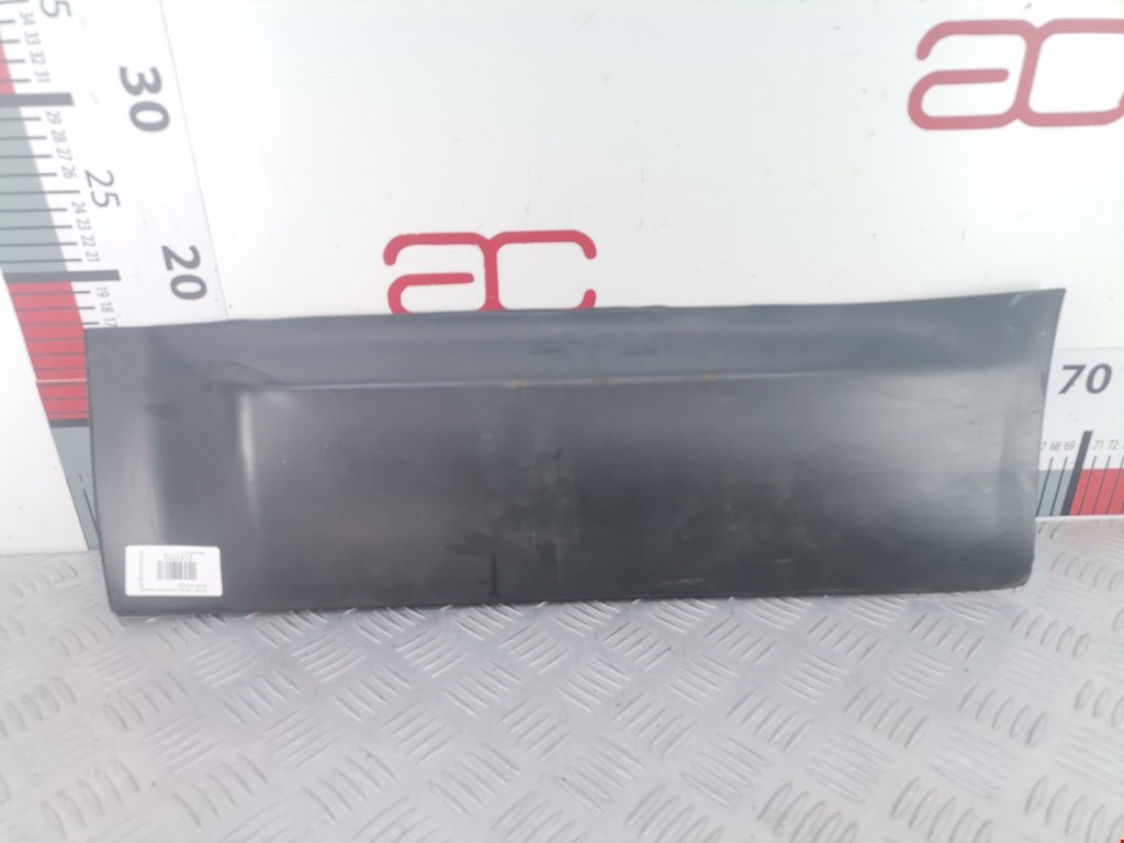 Накладка декоративная (молдинг) двери задней левой Nissan Qashqai 1 (2006-2013)