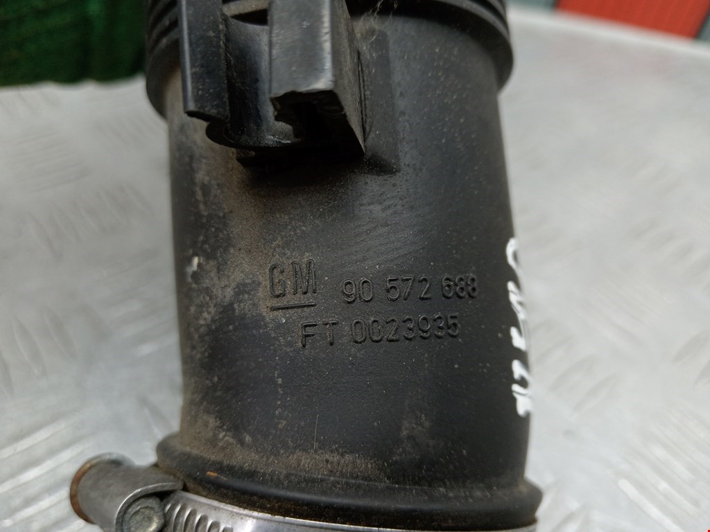 Патрубок воздушного фильтра OPEL Corsa C 2000-2006