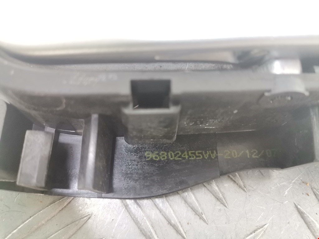 Ручка дверная задняя внутренняя правая PEUGEOT 207 2006-2015