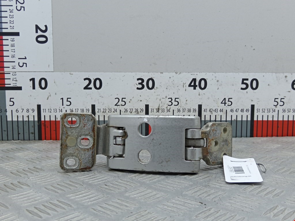 Петля двери распашной Mercedes Sprinter 2 (W906) (2006-2016)