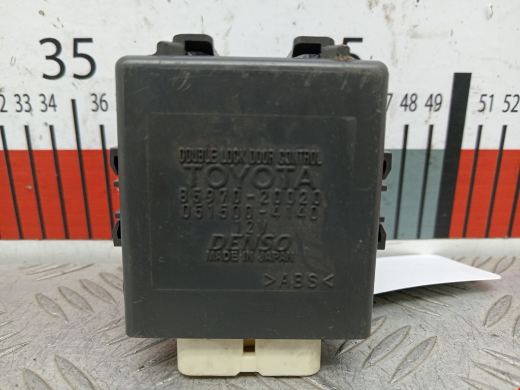 Блок комфорта TOYOTA Avensis 2009-2015