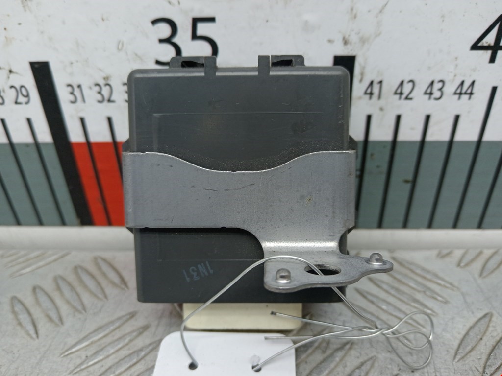 Блок комфорта TOYOTA Avensis 2009-2015