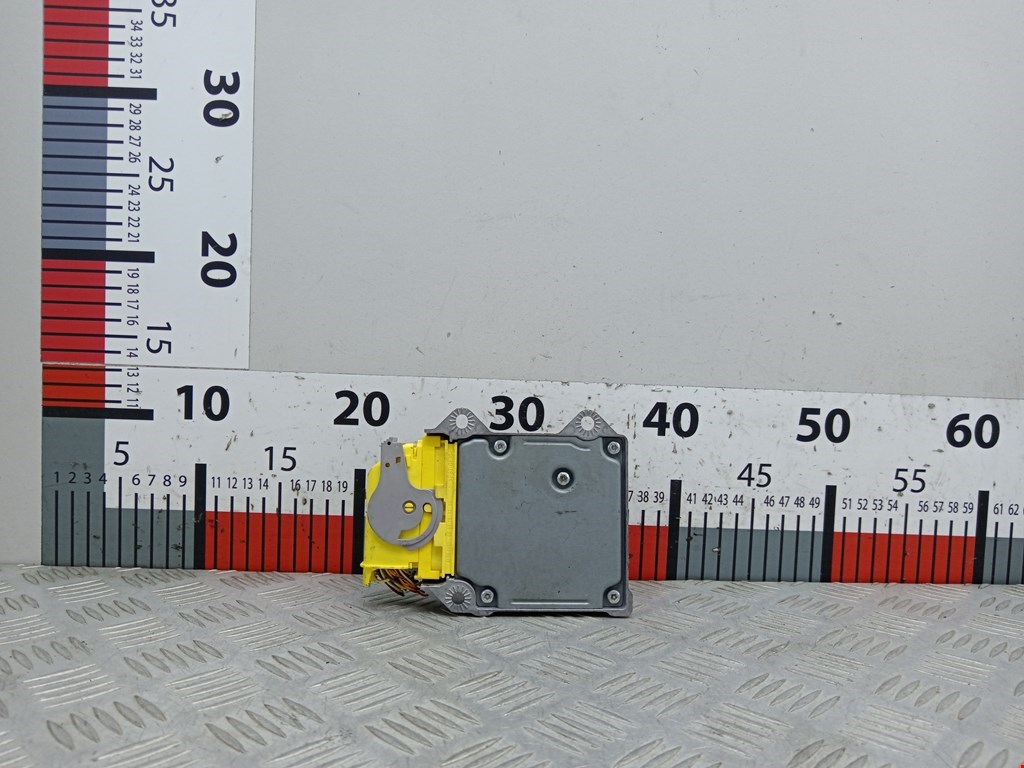 Блок управления AIR BAG VOLKSWAGEN Touran 2003-2010