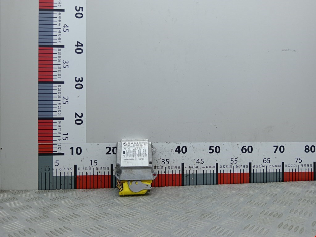 Блок управления AIR BAG VOLKSWAGEN Touran 2003-2010