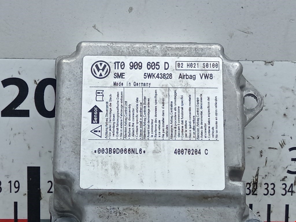Блок управления AIR BAG VOLKSWAGEN Touran 2003-2010