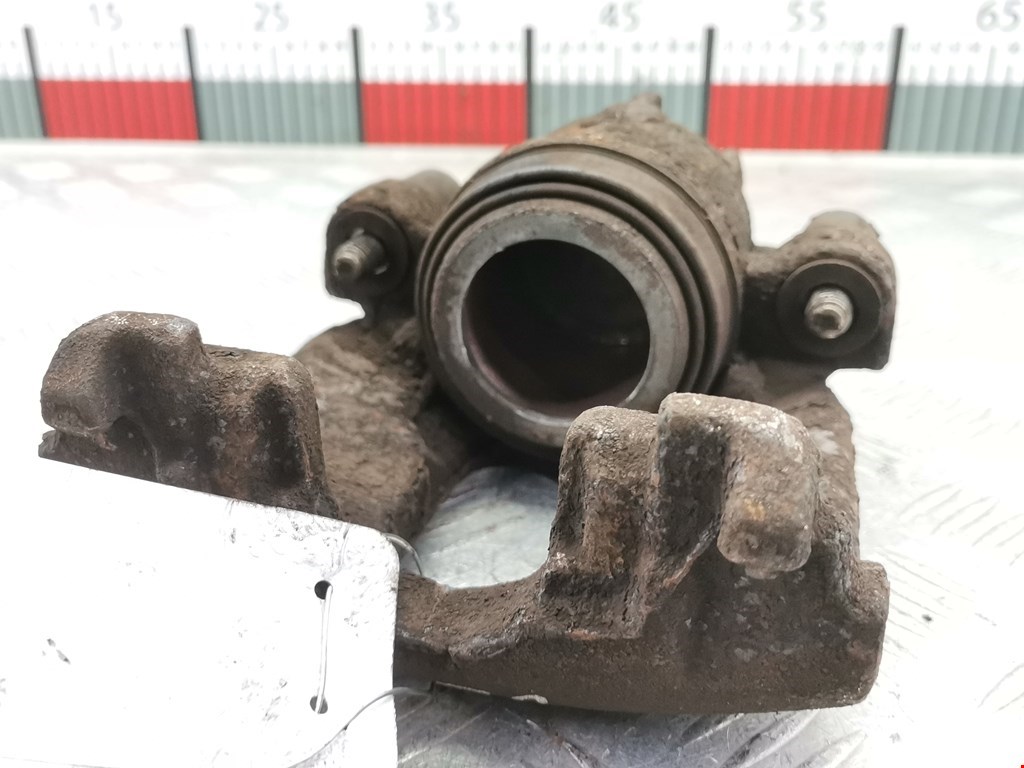 Суппорт задний правый FORD Focus I 1998-2005