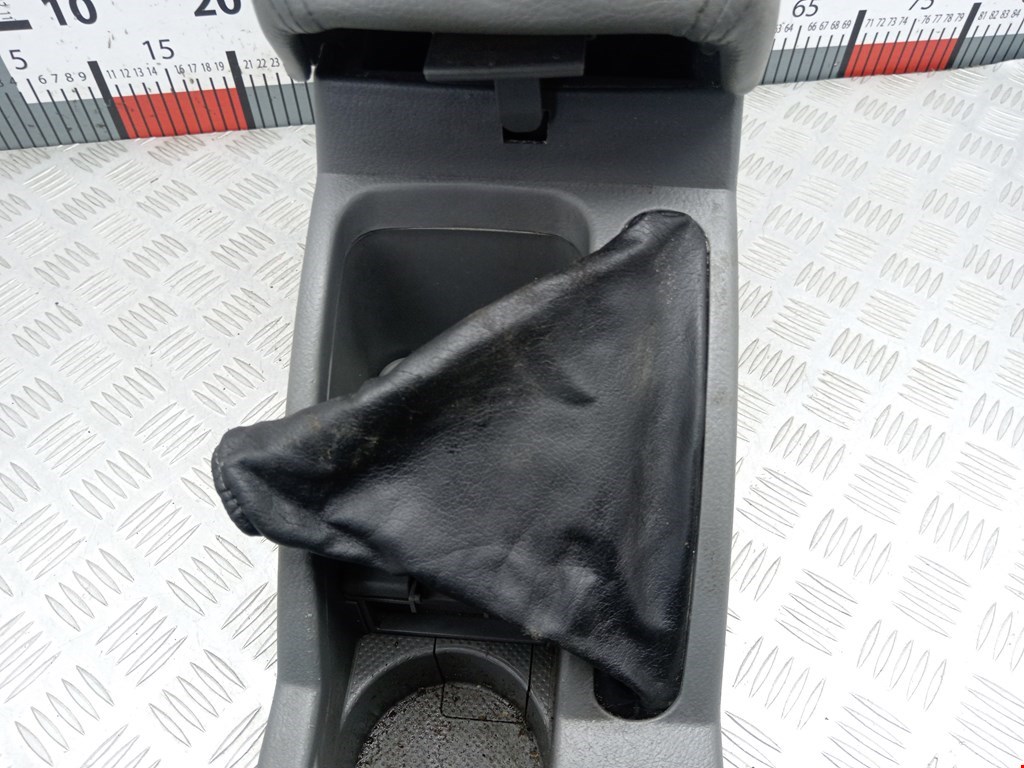 Подлокотник в салон DAEWOO Nubira 2003-2007