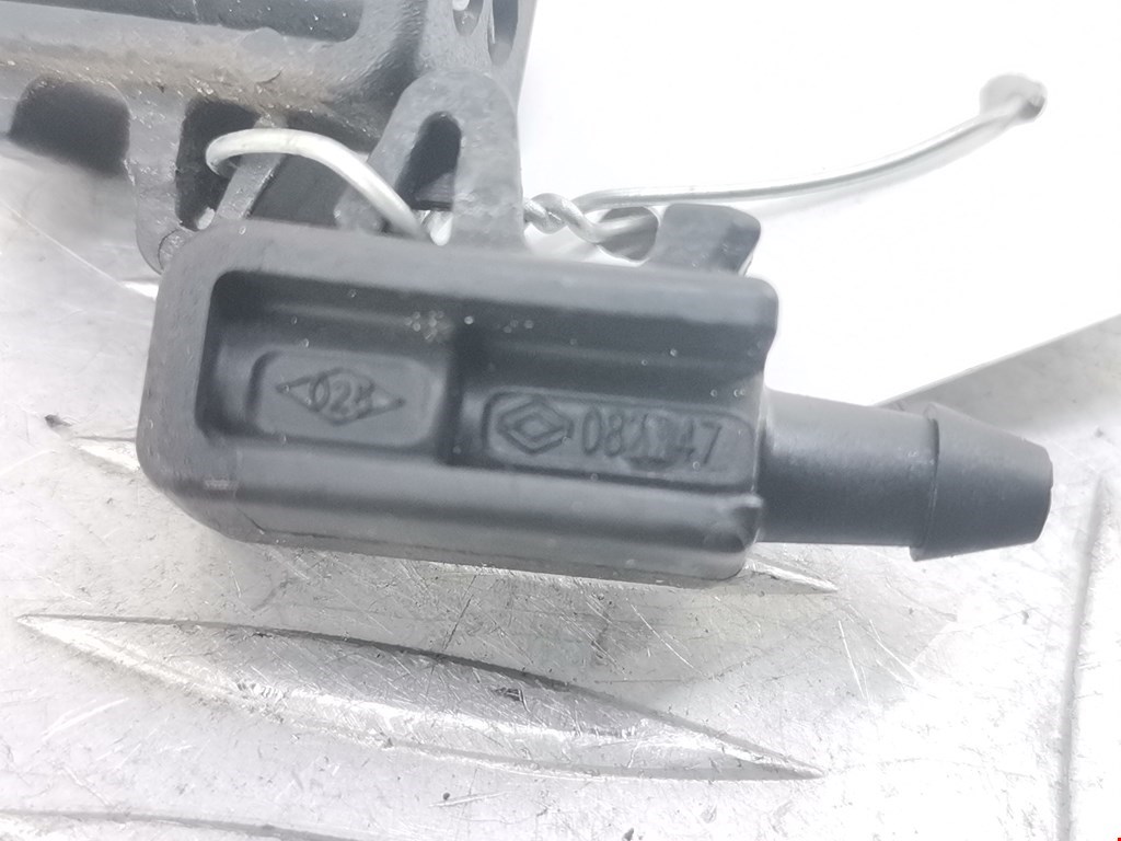 Форсунка омывателя лобового стекла RENAULT Megane II 2002-2009