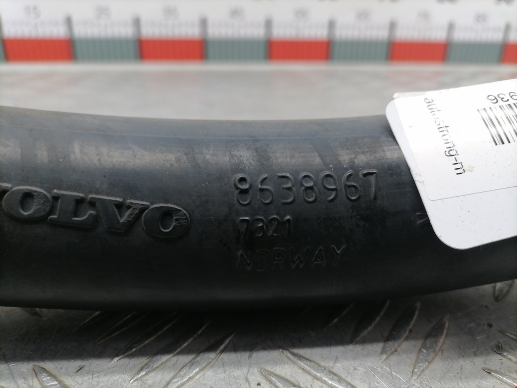 Патрубок интеркулера VOLVO V70 II 2000-2007