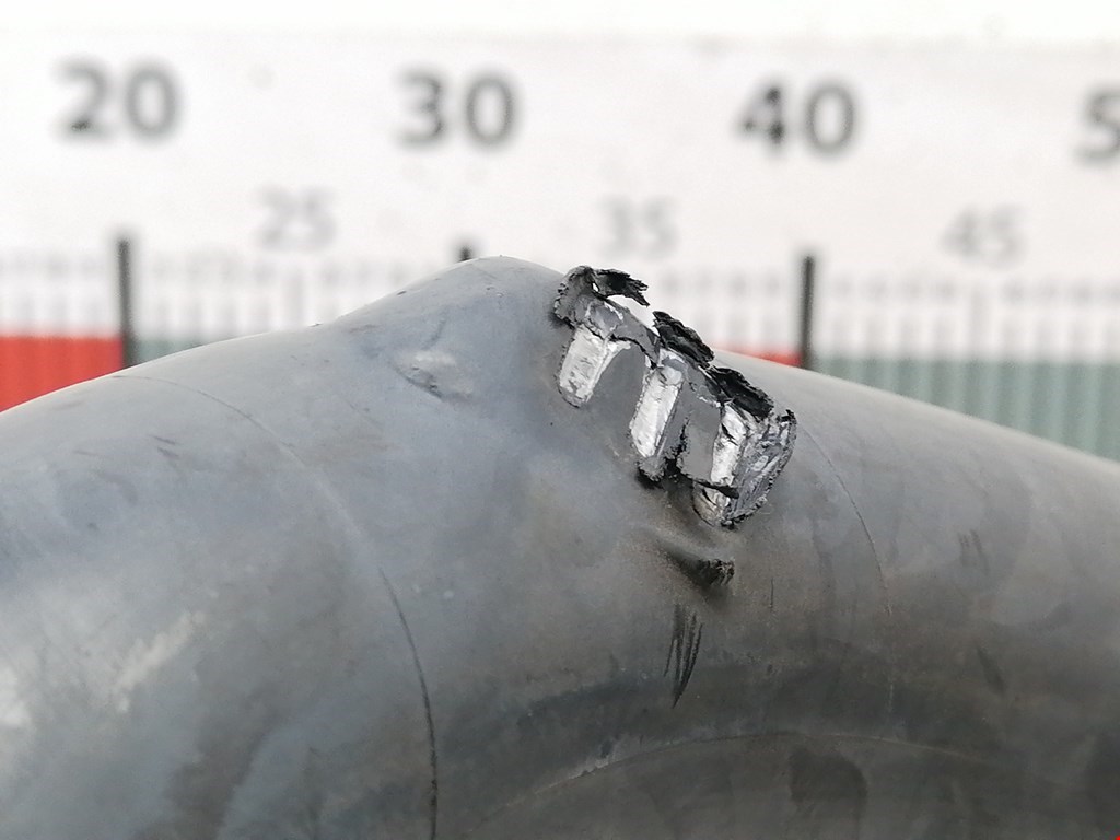 Патрубок интеркулера VOLVO V70 II 2000-2007