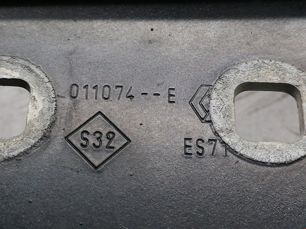 Петля капота левая/правая RENAULT Megane II 2002-2009