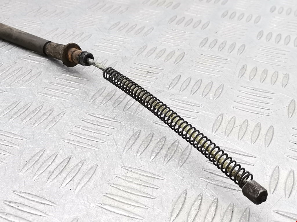 Трос стояночного тормоза левый/правый MITSUBISHI Galant VIII 1996-2006