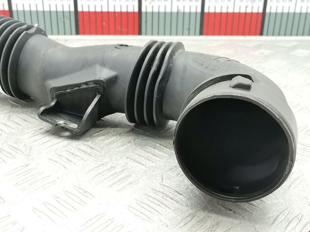 Патрубок воздушного фильтра PEUGEOT 207 2006-2015