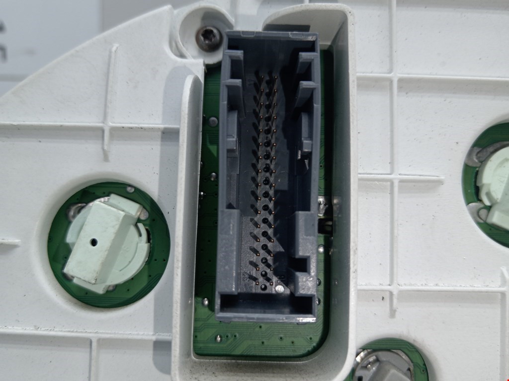 Панель приборов (щиток) FORD Mondeo III 2000-2007