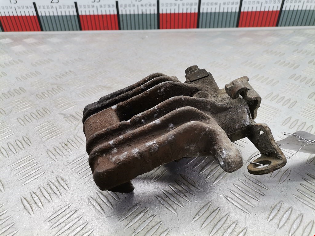 Суппорт задний левый AUDI A3 8L 1996-2003