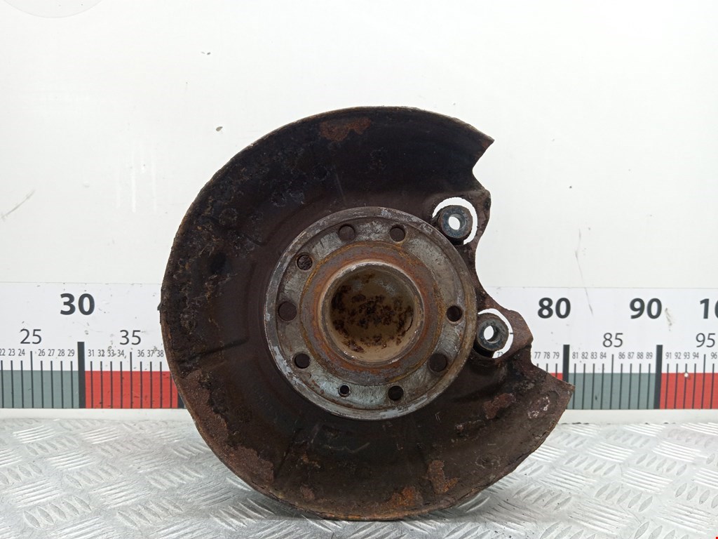 Ступица (кулак цапфа) задняя левая Opel Vectra C (2002-2008)