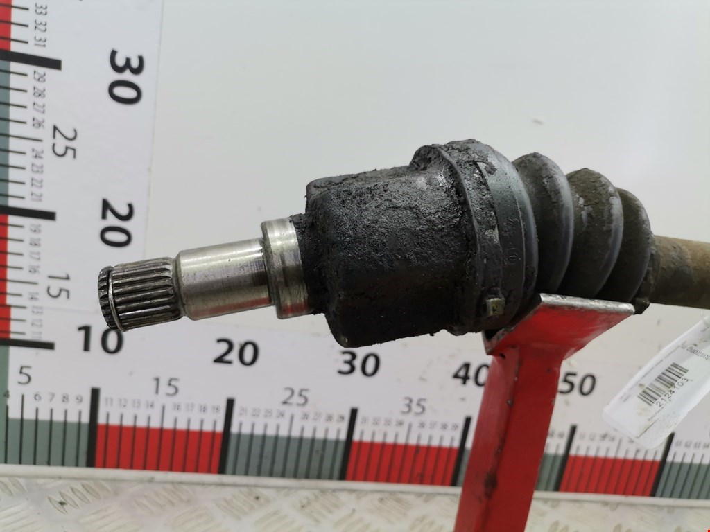 Полуось (привод, приводной вал) передняя левая FORD Focus I 1998-2005